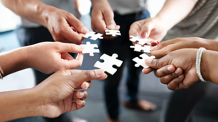 人力资源公司J9国际站 J9 国际认为中国制造业企业出海应提前做到知己知彼